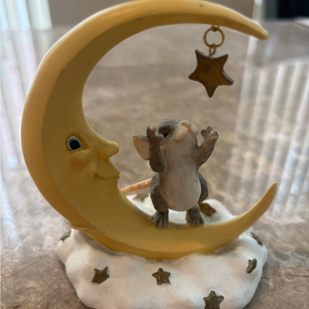 Silvestri & Co. Reach for the Stars Mouse Moon Figurine